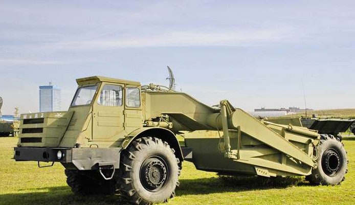 Скрепер МоАЗ 546 П